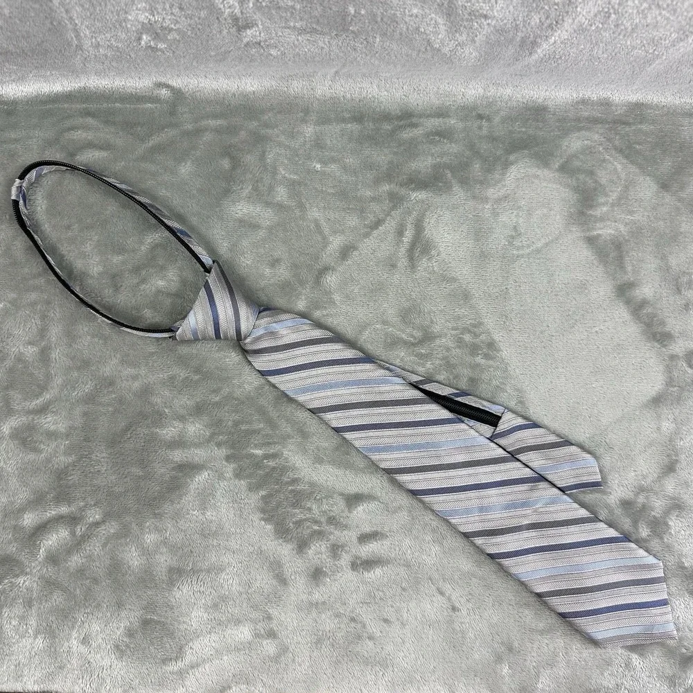 Calvin Klein Boy's 100% Silk Neck Tie 2.5
